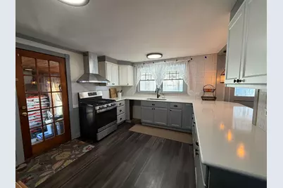 10 Swan Street, Winchester, NH 03470 - Photo 7