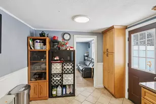 6 Forest Dr, Seabrook, NH 03874 - Photo 5