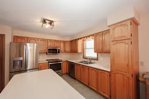 40 Joanne Dr, Hooksett, NH 03106 - Photo 15