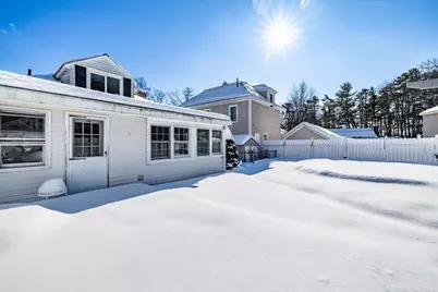 89 Summerside Avenue, Manchester, NH 03102 - Photo 25