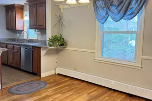 264 North St, Manchester, NH 03104 - Photo 15