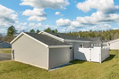 18-B Wildflower Lane #208-97-8-2, Plymouth, NH 03264 - Photo 35