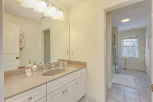 17 Winslow Dr, Atkinson, NH 03811 - Photo 37