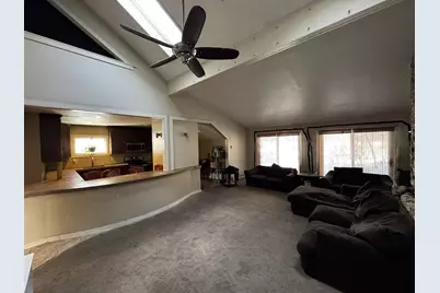 111 Coburn Avenue #33, Nashua, NH 03063 - Photo 3