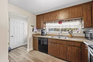 15A David Dr, Hudson, NH 03051 - Photo 13