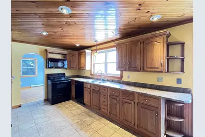 405 Main Street, Derby, VT 05829 - Photo 7