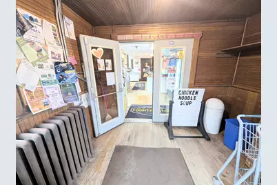 537 Railroad Street, St. Johnsbury, VT 05819 - Photo 7