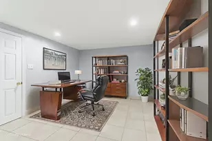 7 Bradford St, Nashua, NH 03063 - Photo 45