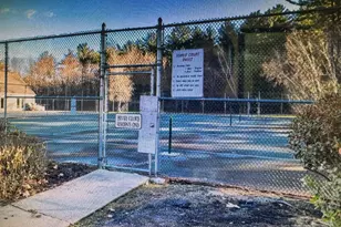 414 Springbrook Cir, Portsmouth, NH 03801 - Photo 41