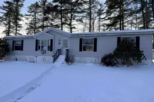9 McCusker Pl, Claremont, NH 03743 - Photo 15
