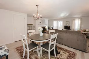 7 Colonial Square, Peterborough, NH 03458 - Photo 9