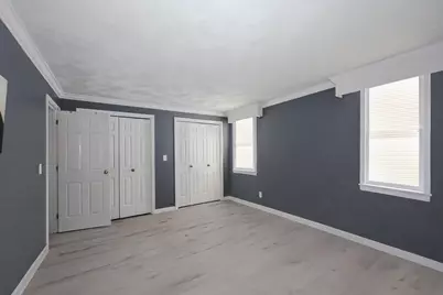 7 Colonial Square, Peterborough, NH 03458 - Photo 17