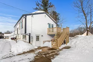 40 Hillside Ave, Derry, NH 03038 - Photo 5