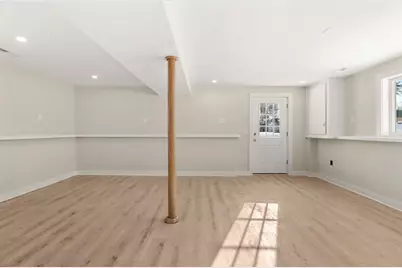 40 Hillside Avenue, Derry, NH 03038 - Photo 45