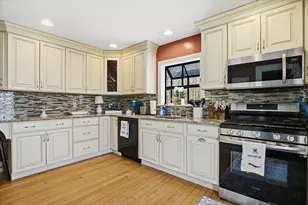 143 Walnut Ave, North Hampton, NH 03862 - Photo 5