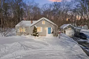 143 Walnut Ave, North Hampton, NH 03862 - Photo 1