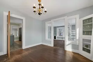 27 Tremont St, Laconia, NH 03246 - Photo 17