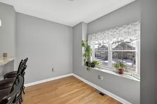 63 Woodview Way, Manchester, NH 03102 - Photo 15