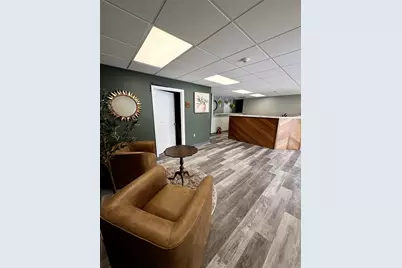 187 Londonderry Turnpike #2, Hooksett, NH 03106 - Photo 11