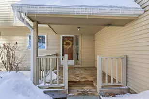 29 Perry Ln, Swanzey, NH 03446 - Photo 5