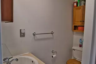 78 Lynwood Ln, Manchester, NH 03109 - Photo 27