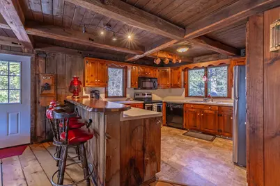 373 Vermont Route 11, Londonderry, VT 05148 - Photo 11