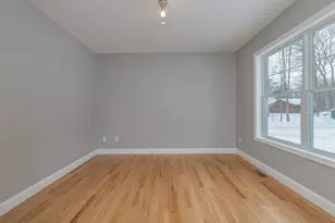 821 Cross Country Rd, Pembroke, NH 03275 - Photo 17