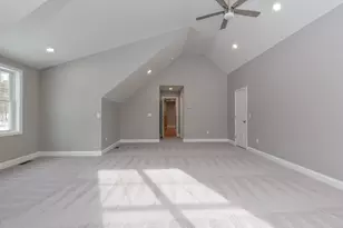 821 Cross Country Rd, Pembroke, NH 03275 - Photo 19