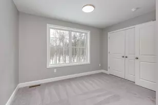 821 Cross Country Rd, Pembroke, NH 03275 - Photo 29