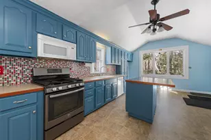 45 4th St, Bristol, NH 03222 - Photo 13