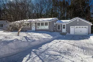 13 Spruce Dr, Dover, NH 03820 - Photo 3