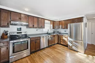 38 Armand Ave, Manchester, NH 03103 - Photo 7