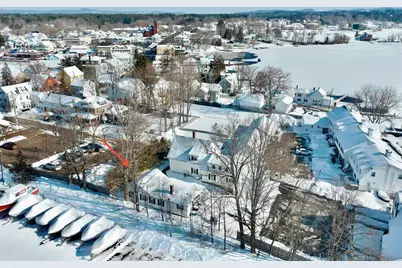 33 Endicott Street #7, Wolfeboro, NH 03894 - Photo 35