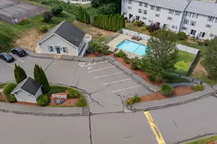 20 Georgetowne Dr, Nashua, NH 03062 - Photo 29