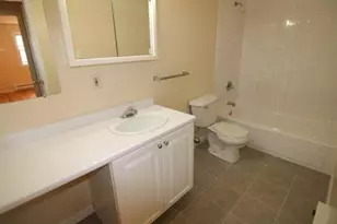 73 E Broadway, Derry, NH 03038 - Photo 5