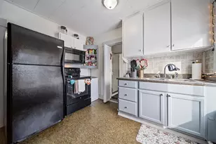 166 Gilford Ave, Laconia, NH 03246 - Photo 17