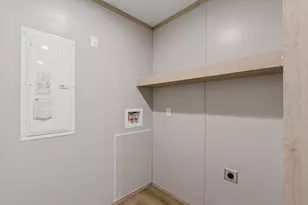 27 Bond St, Franklin, NH 03235 - Photo 29