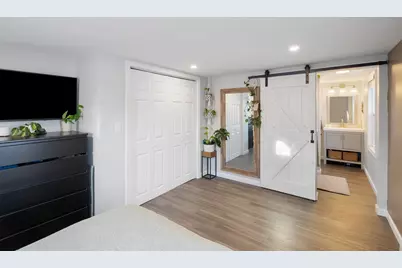 402 Daniel Webster Highway, Merrimack, NH 03054 - Photo 5