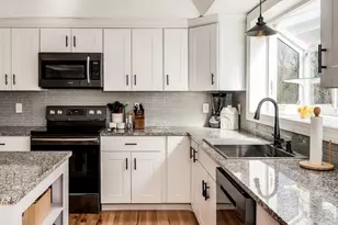 157 Timber Swamp Rd, Hampton, NH 03842 - Photo 5