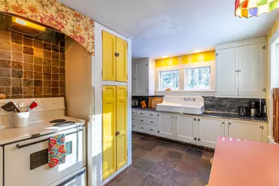 9047 Vt Route 30, Jamaica, VT 05343 - Photo 5