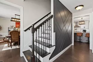 1 Scenic Ln, Hudson, NH 03051 - Photo 3