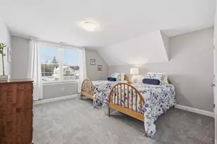 47 Clover Ln, Londonderry, NH 03053 - Photo 31