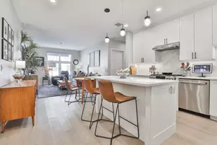 18 Artisan Dr, Salem, NH 03079 - Photo 11