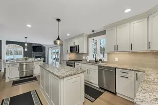 3 Pages Ln, Atkinson, NH 03811 - Photo 11