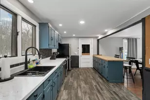 48 Liberty Hill Rd, Gilford, NH 03249 - Photo 3