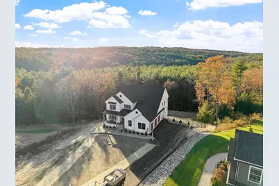 18 Sprague Mill Road, Bedford, NH 03110 - Photo 5