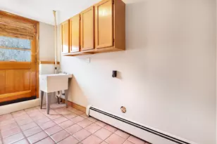 8 Cole St, Salem, NH 03079 - Photo 23