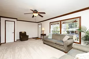 220 Robinhood Dr, Exeter, NH 03833 - Photo 5