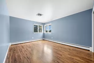 126 Cohas Ave, Manchester, NH 03109 - Photo 25