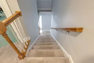 13B Hedgerow Dr, Hudson, NH 03051 - Photo 29